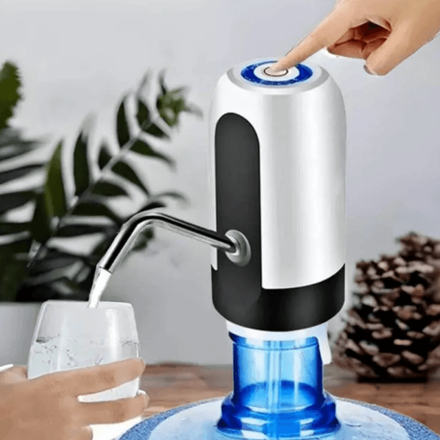 Bomba Elétrica Para Galão Universal Com Carregamento USB 